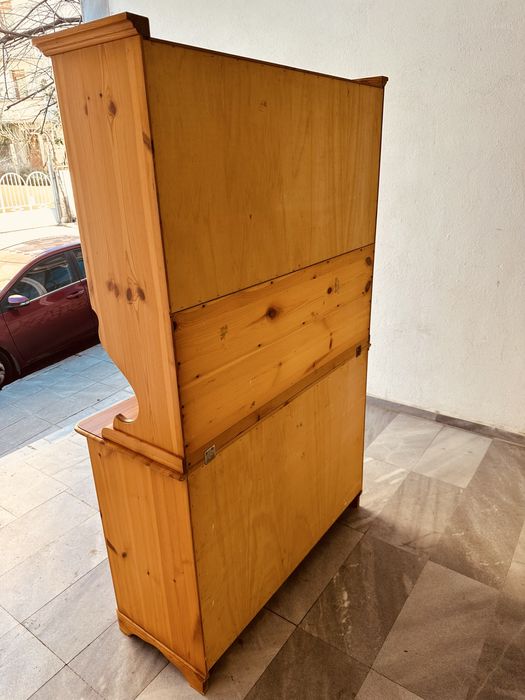 Масивен дървен бюфет / кухненски шкаф – Италия