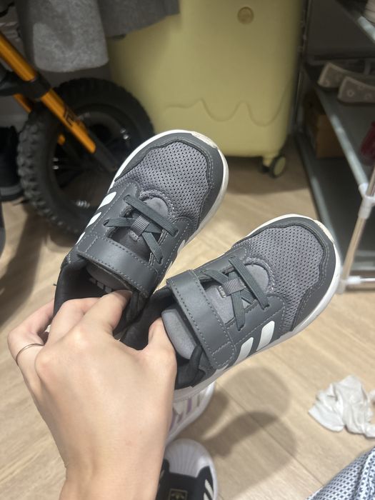 Детские кроссовки adidas оригинал