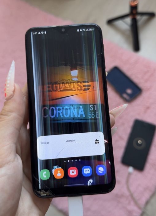 Samsung galaxy A20e spart pentru uz sau pentru piese