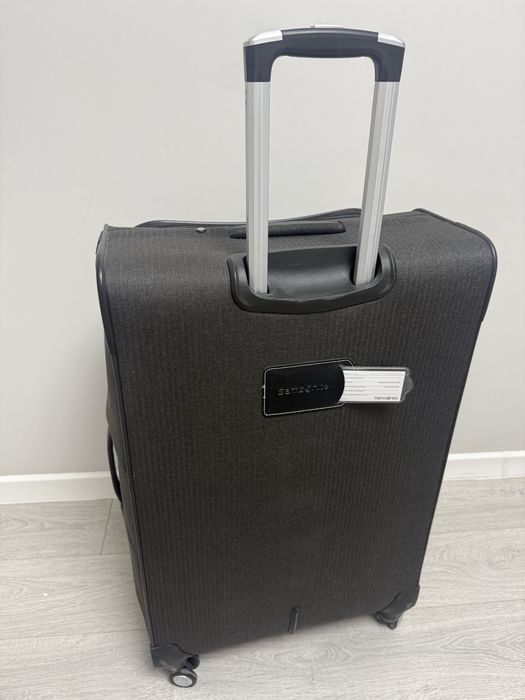 Чемодан Samsonite XL