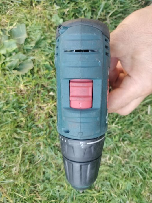 Bosch 12 volți corp filetanta