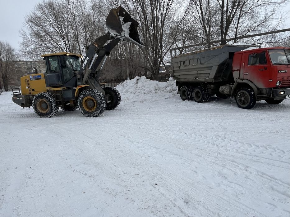 Вывоз снега Камаз  погрузчик фронтальный