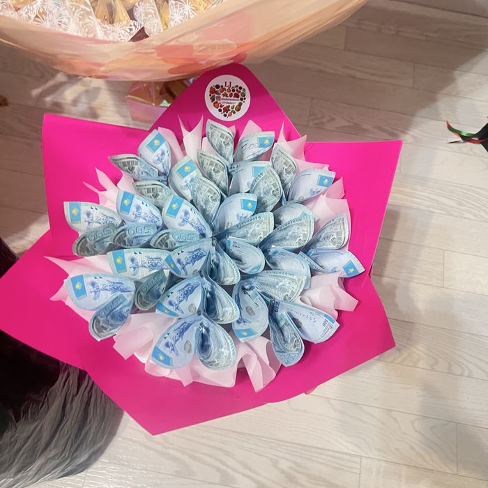 Букет денежный доларовый , цветы