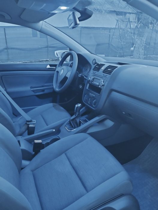 Golf 5 de vînzare anul 2009 1,4mpi benzina