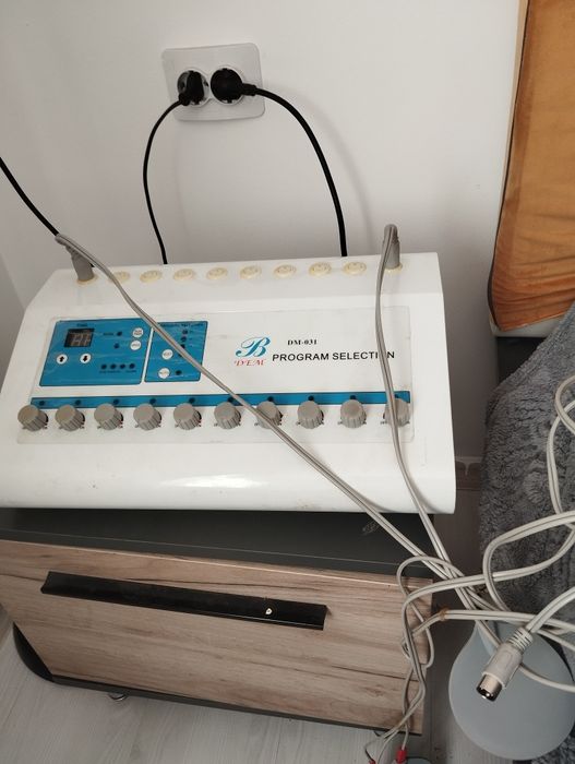 Aparat de electrostimulare