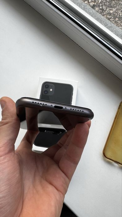 Iphone 11 б/у в хорошем состоянии