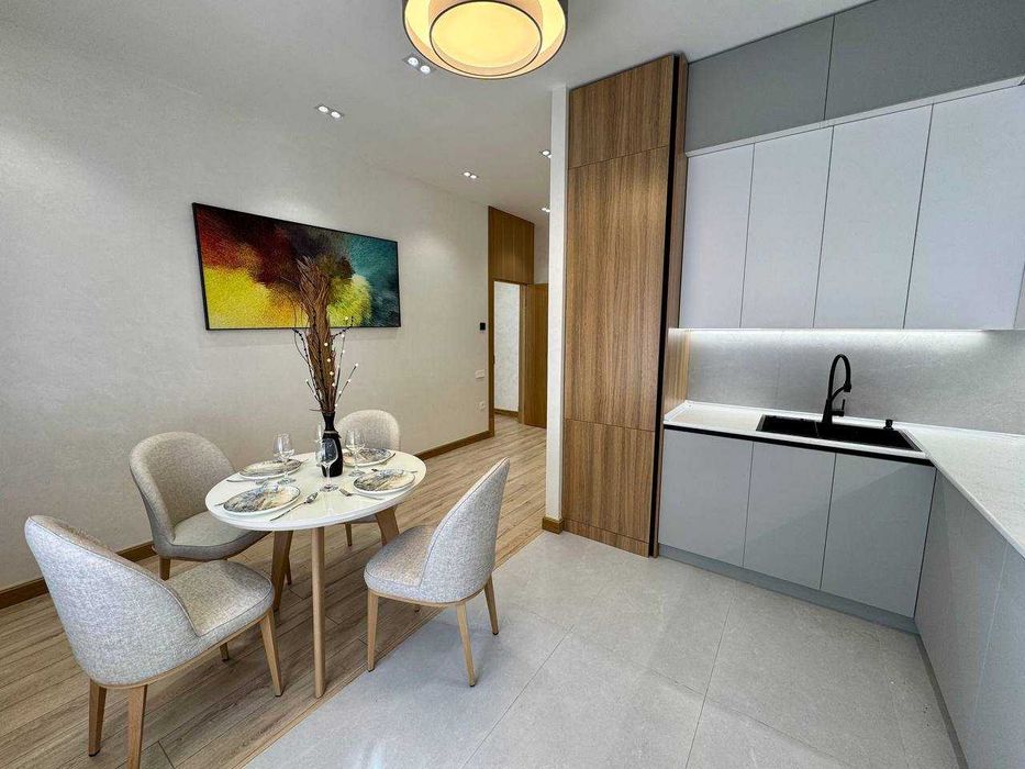 *Dream House 2комнатная квартира с дизайнерским ремонтом*Площадь62м²;