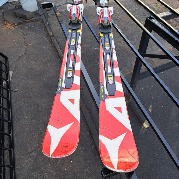 ски атомик  158 см