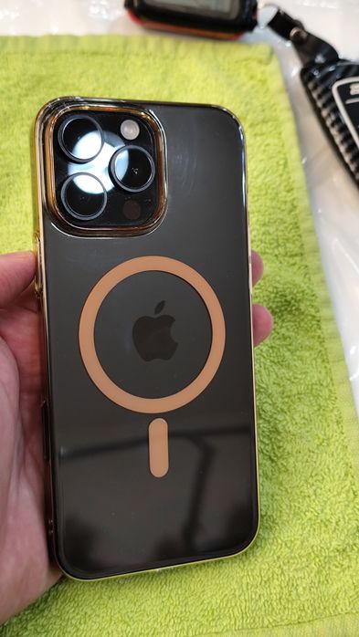 iPhone 16 pro max на гарантии