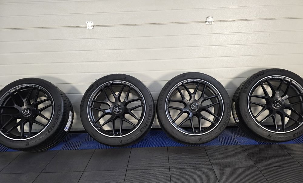 22" ОРИГИНАЛНИ AMG джанти GLE63 W167 + НОВИ Michelin Pilot Sport 4S