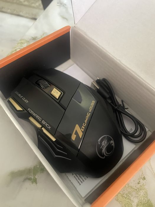 Продам игровую мышку