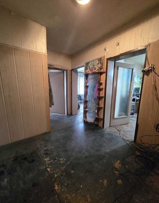 Продава се Тристаен апартамент в Кюстендил, Център - 100 кв.м за 1300 €/кв.м - Снимка #3