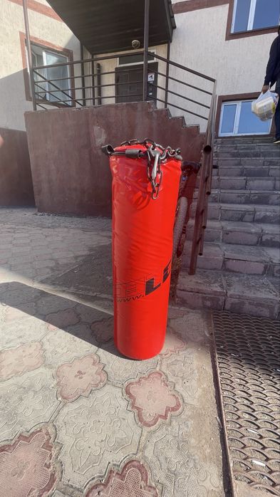 боксерская груша leco