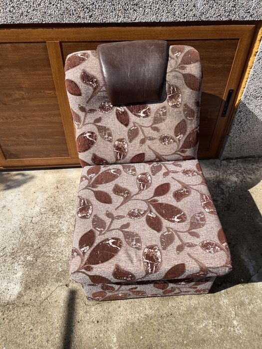 Диван 4 местен