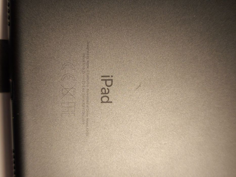 iPad Air 3 10.5 Cellular A2123