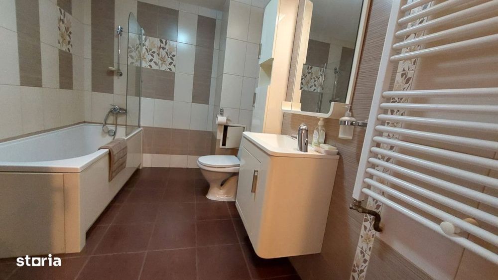 Apartament 4 camere zona Strand