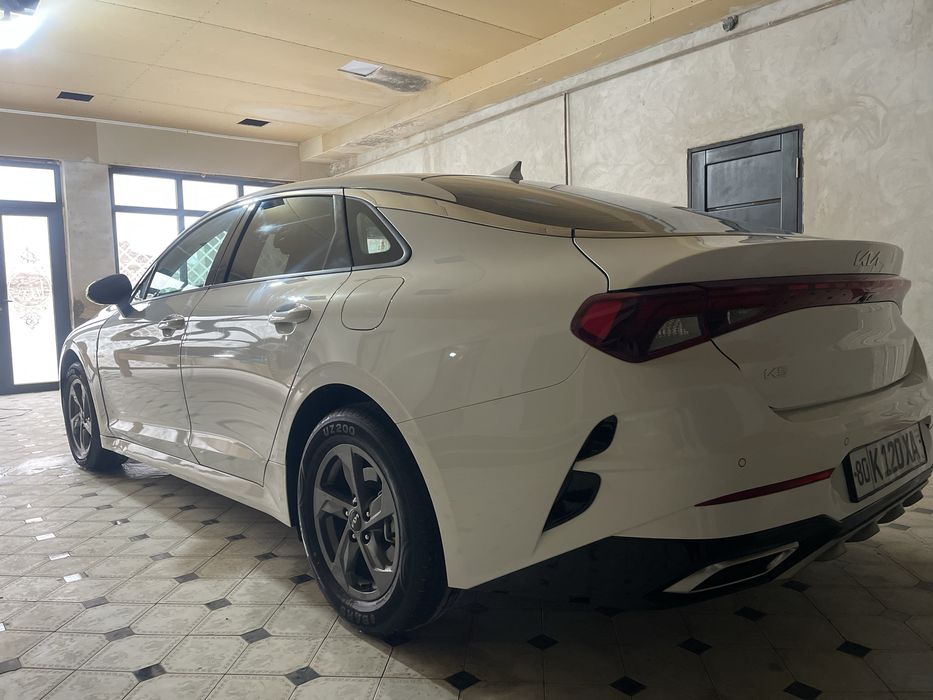 Kia 5 сотилади.Kia