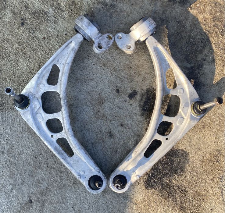 Носачи за Бмв Е46 без разбито!!!