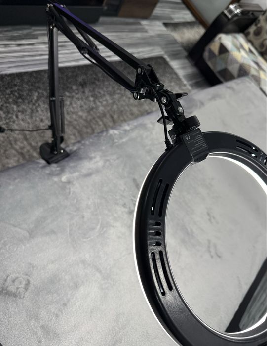 Lampa Ringlight pentru masa/pat