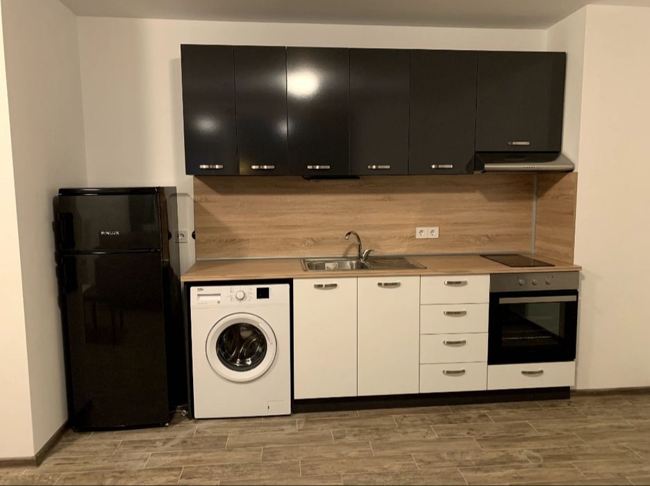 Дава се под наем Двустаен апартамент в София, Люлин 2 - 66 кв.м за 525.3 € - Снимка #1