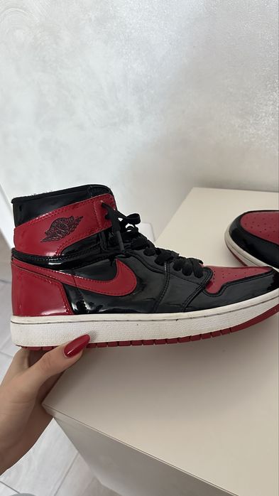 Air Jordan 1 High Patent Bred | marimea 39