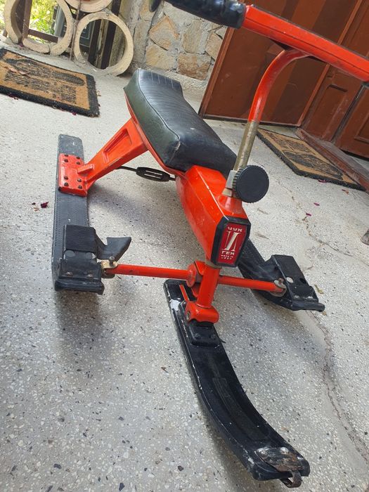 Шейна от старите Чук и Гек