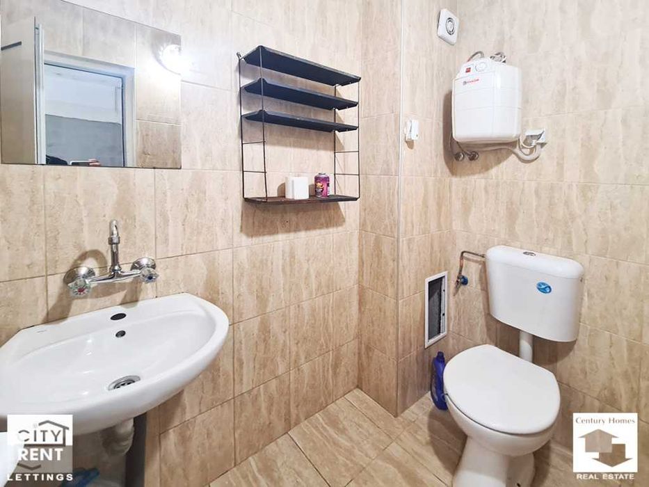 111424 Магазин с паркоместа , на главен булевард във В. Търново