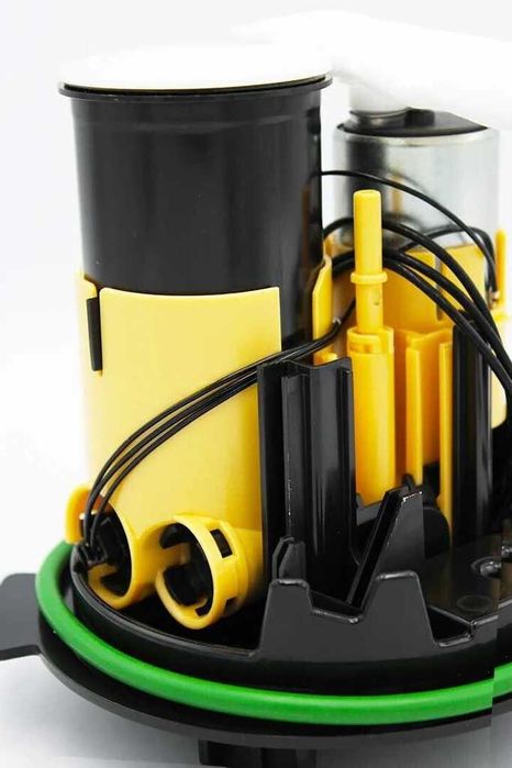 Електрическа горивна помпа, с OEM номер: A/222/470/00/94.  А102