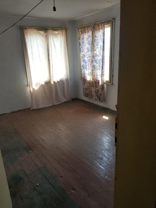 Продава се Къща в с. Три кладенци, Област Враца - 100 кв.м за 153 €/кв.м - Снимка #5