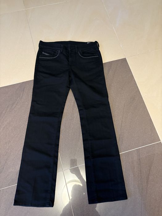 Blugi Diesel negrii femei