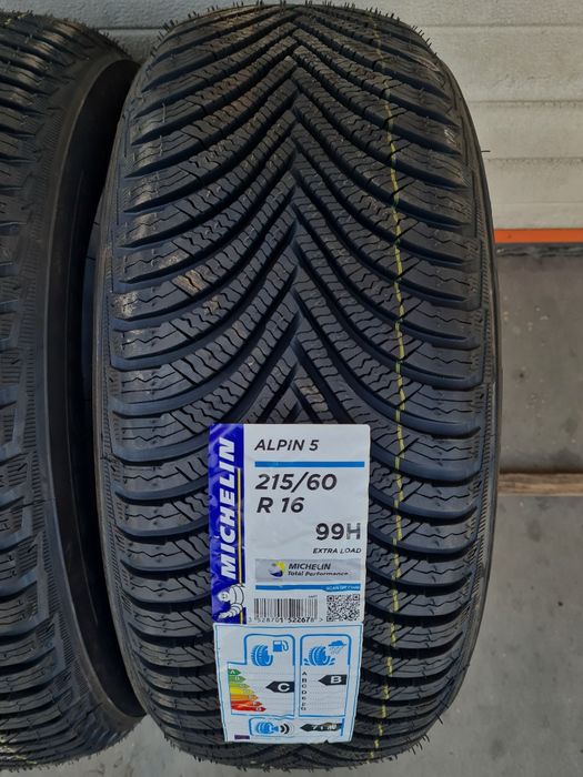 Нови зимни гуми 2 броя MICHELIN Alpin5 215 60 R16