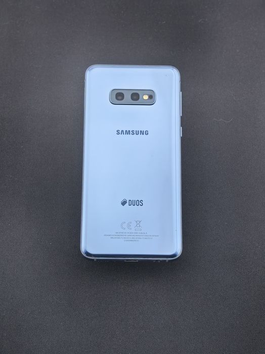 Samsung Galaxy S10 e  128 GB ID-afd620