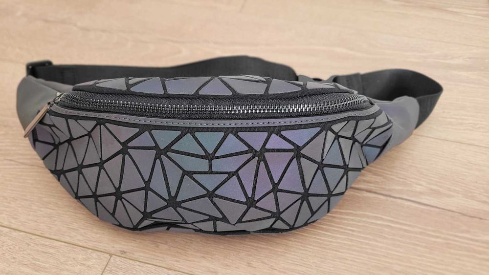 Дамски раници и чанти на едро