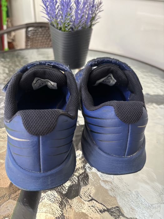 Маратонки lcw за момче и nike