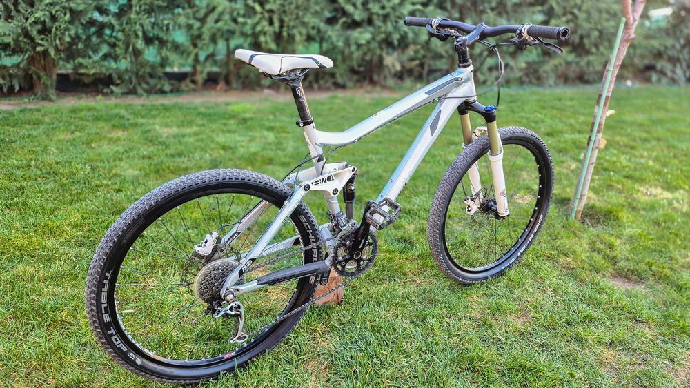 Bicicleta MTB Trek Fuel EX6 Full suspension Shimano XT FOX Float