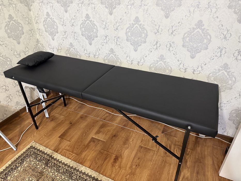 Продам новую кушетку