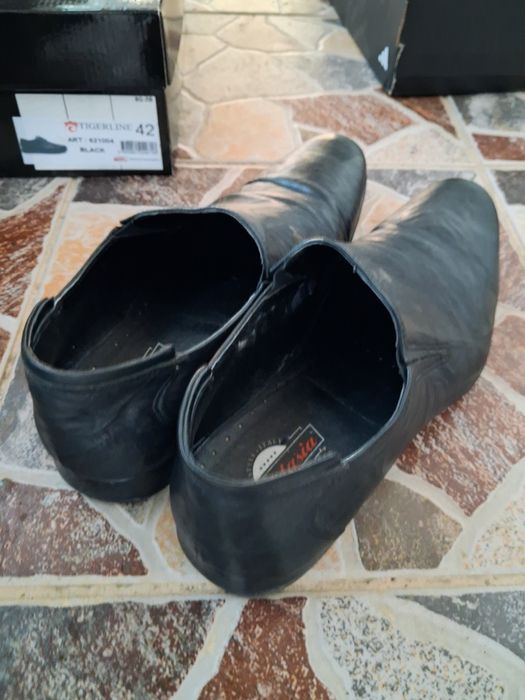 Мъжки обувки 42 номер