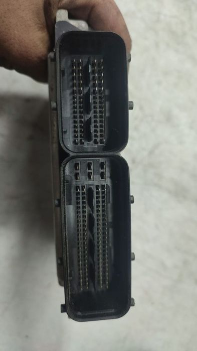 Calculator motor 03L906018jb 2.0tdi CFFB Volkswagen VW Eos 1 [facelif