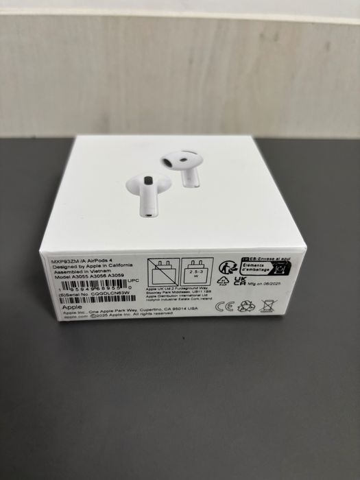 Vând AirPods 4 nefolosite