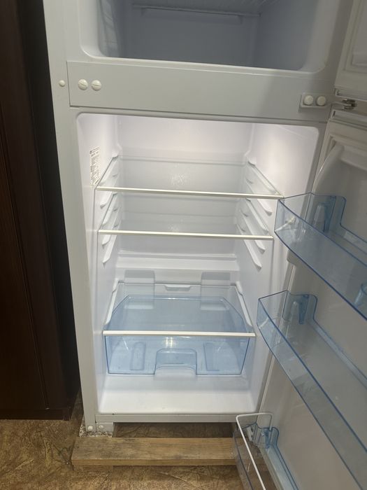 Продам холодильник «Бирюса»