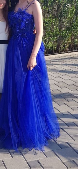 Rochii facute pe comanda, realizate la atelierul Daniela Enuș design.