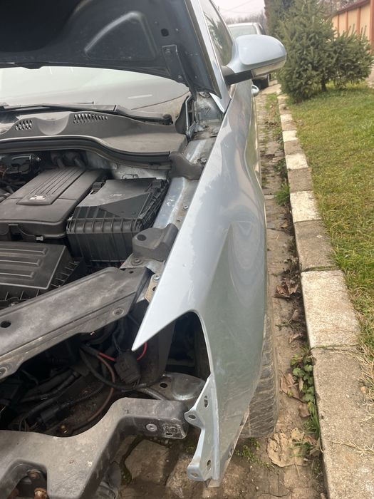 Aripi passat b6 in stare buna!