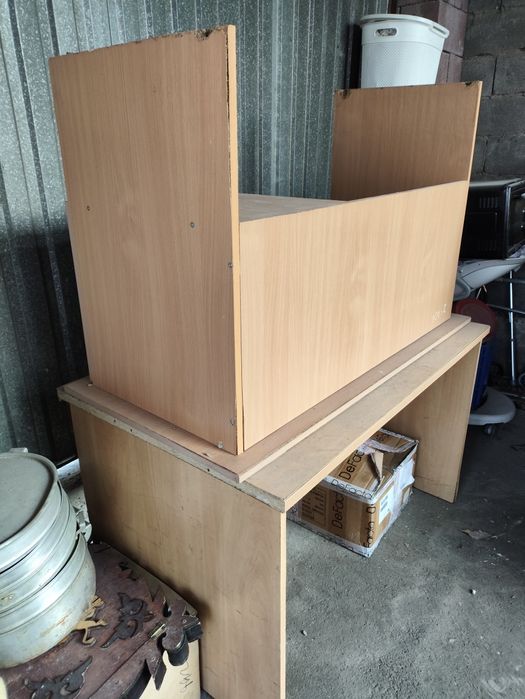 Продам столы , состояние хорошее