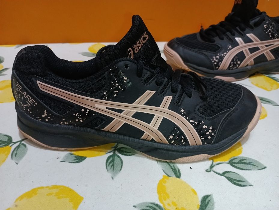Asics Flare кожени N 35,5 - 8 €
