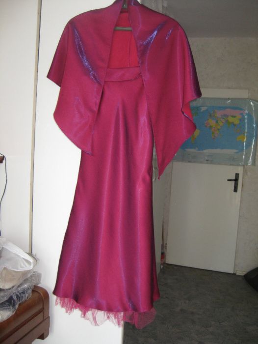 официална дамска рокля