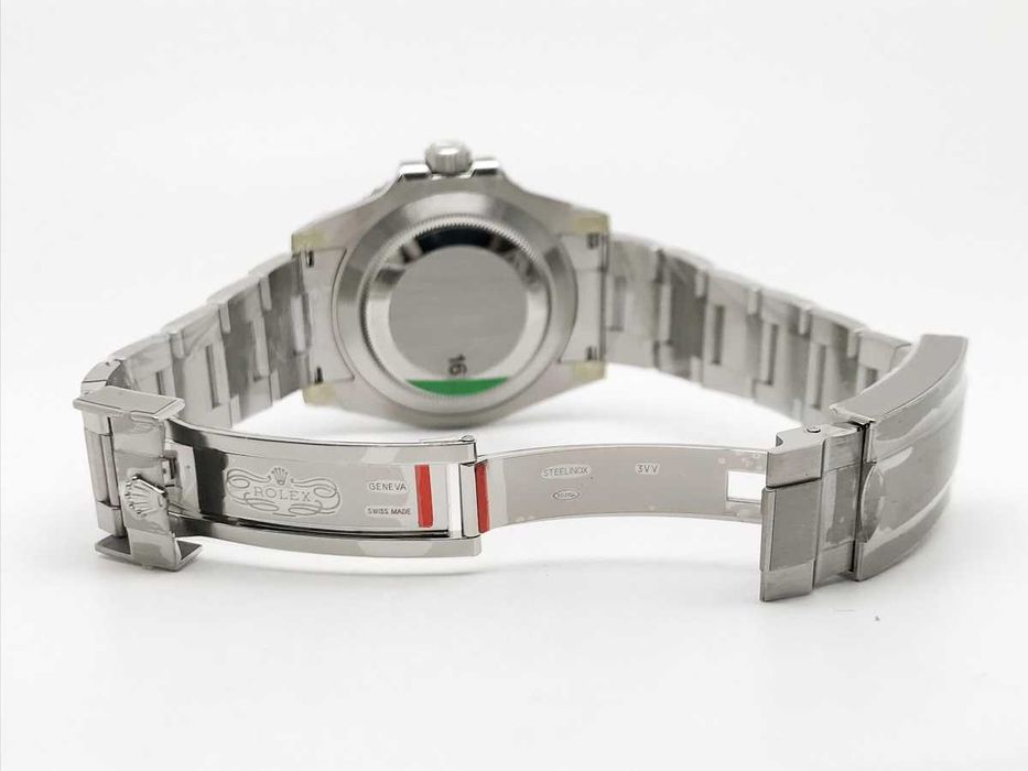 Rolex Submariner 124060LN No Date 41mm Черен циферблат / Керамичен безел — реални снимки