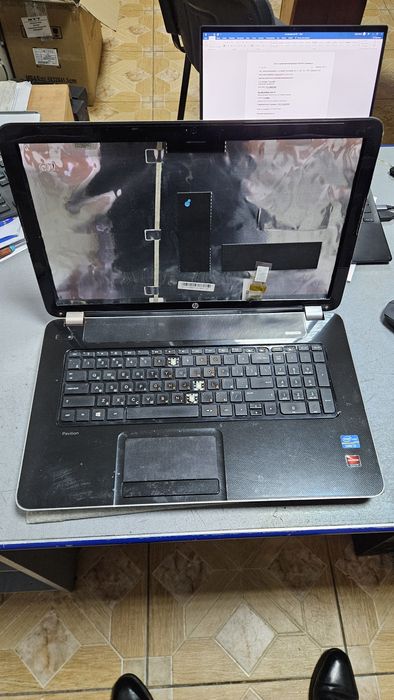 Продам корпус hp 17.3