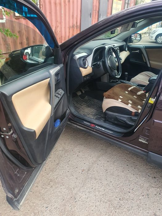 Продажа Toyota Raf4 2017 г