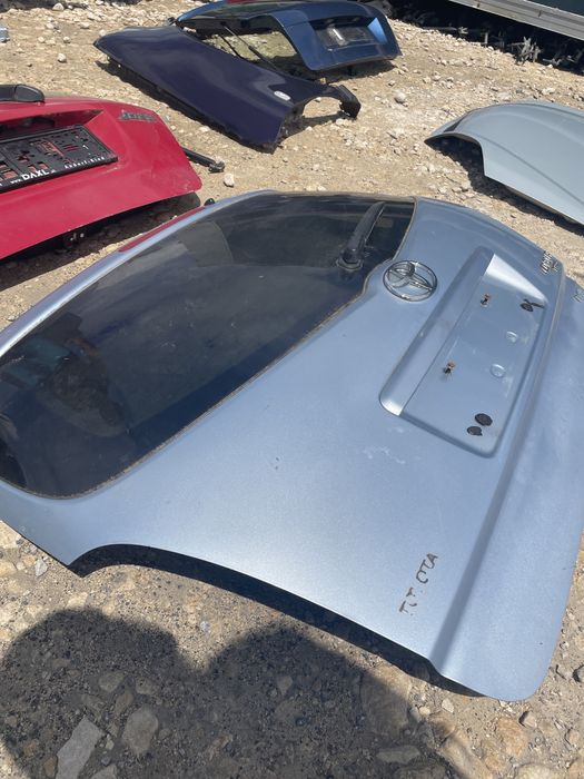 Багажници за Тойота Корола Версо 2004 - 2008 г.