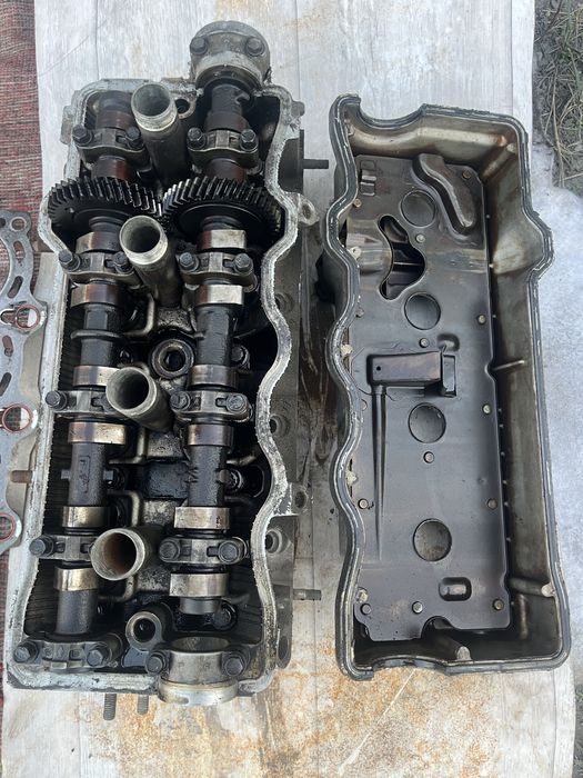 Продам головка тойота 2,2